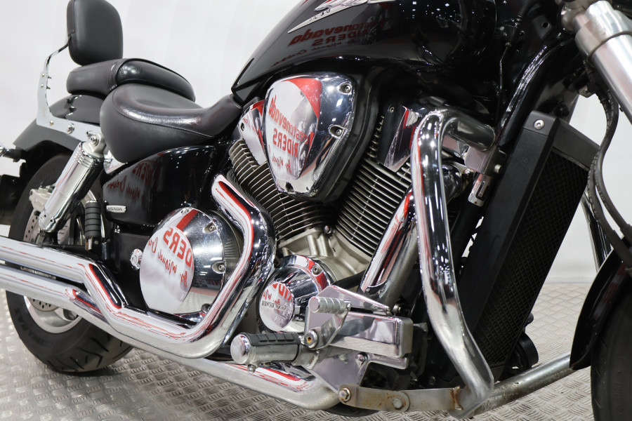 Imagen 12 de Honda VTX 1800 Gasolina 97 CV