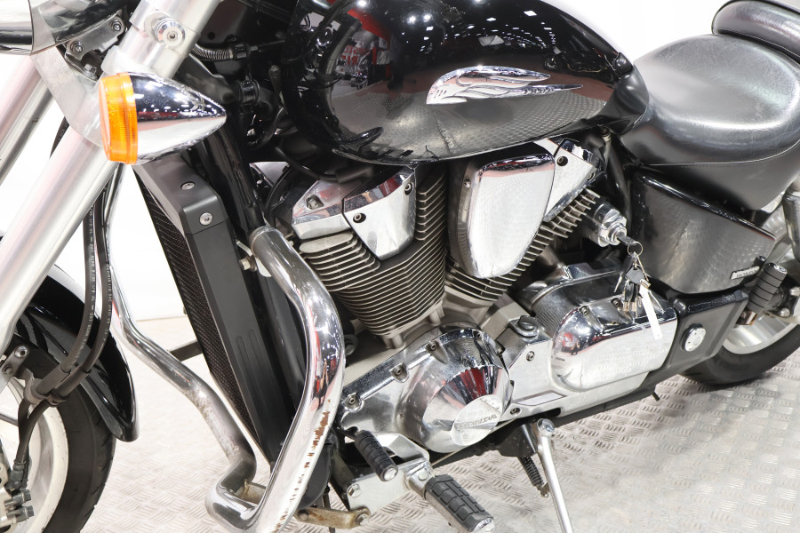 Imagen 13 de Honda VTX 1800 Gasolina 97 CV