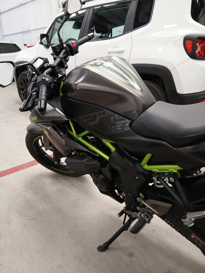 Imagen de KAWASAKI Z 125