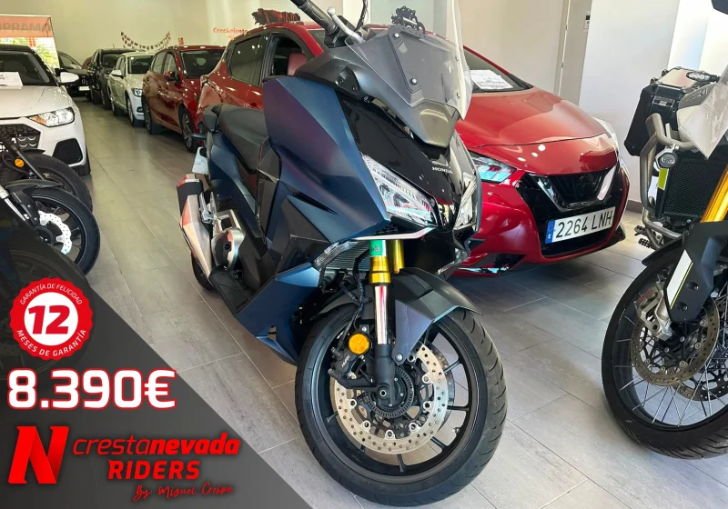Honda Forza 750