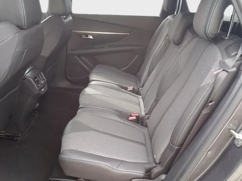 Imagen de Peugeot 5008