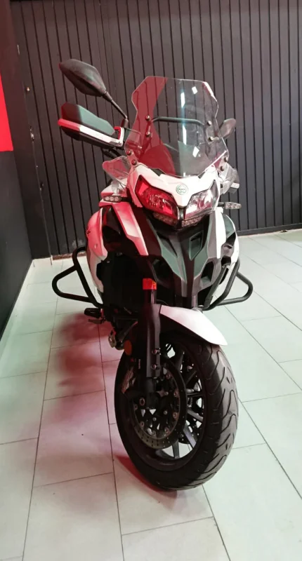Imagen de Benelli TRK 502