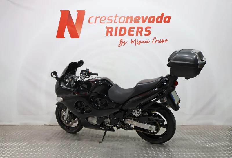 Imagen de Suzuki GSX 750 F