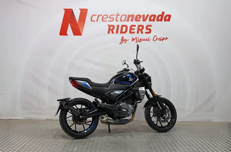 Imagen de CFMOTO 300CL-X