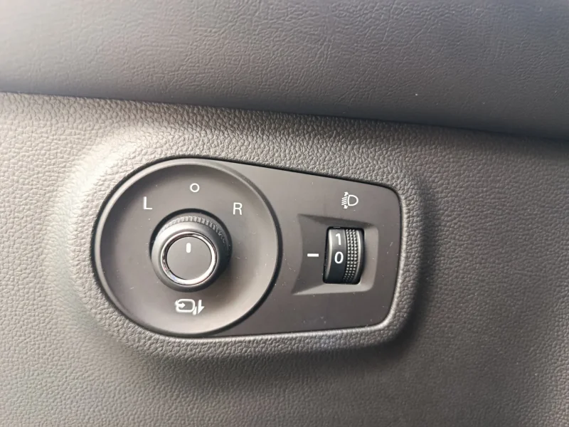 Imagen de Mg ZS
