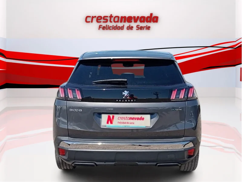 Imagen de Peugeot E-3008