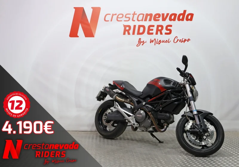 Ducati Monster 696
