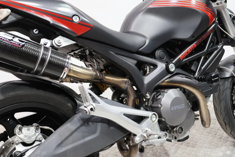 Imagen de Ducati Monster 696