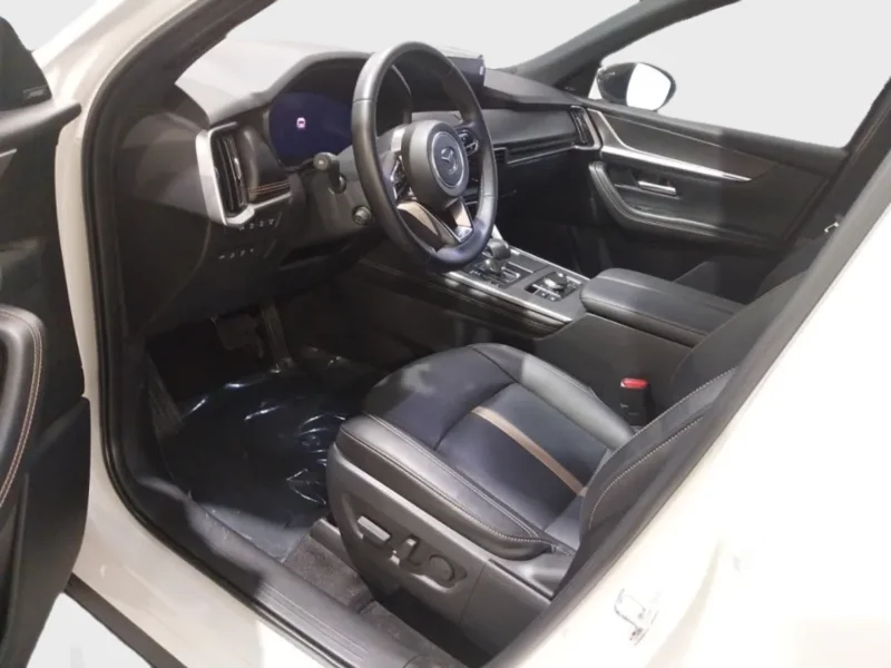 Imagen de Mazda CX-60