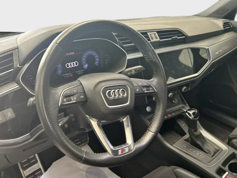 Imagen de AUDI Q3