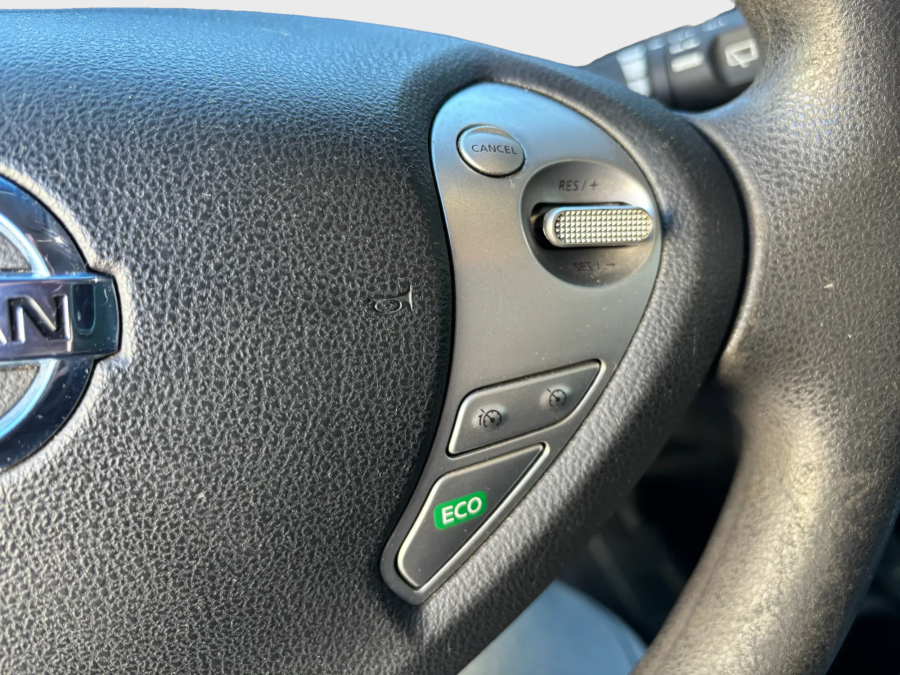Imagen de NISSAN LEAF