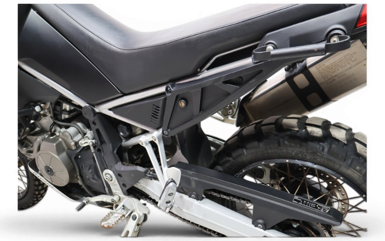 Imagen de Aprilia Tuareg 660