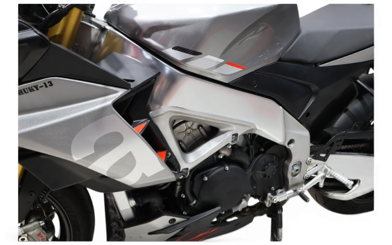 Imagen de Aprilia TUONO V4
