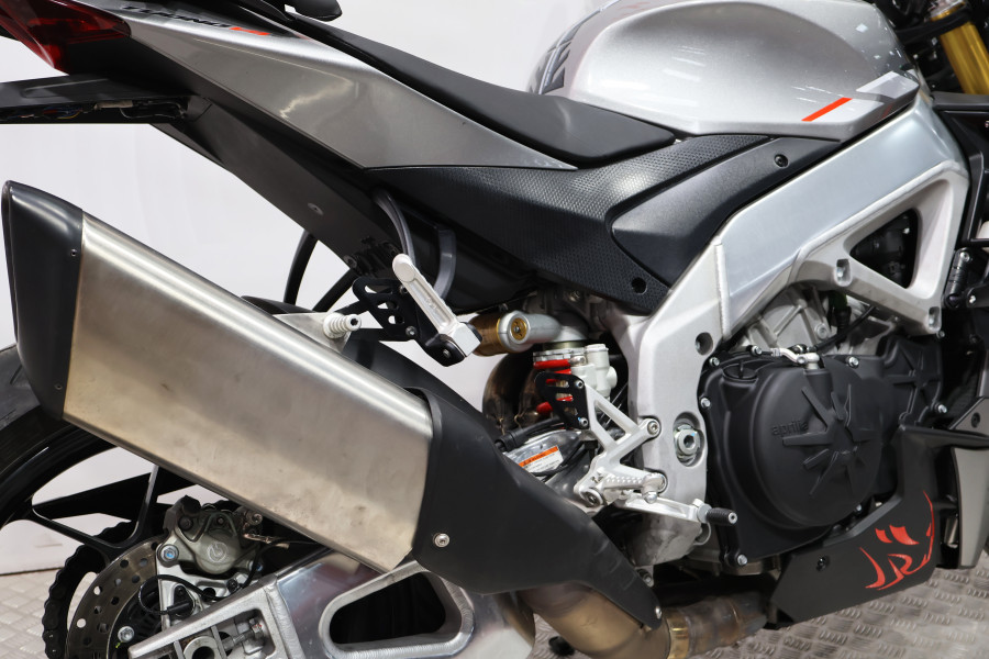 Imagen de Aprilia TUONO V4