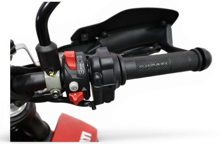 Imagen de Ducati HYPERMOTARD 950