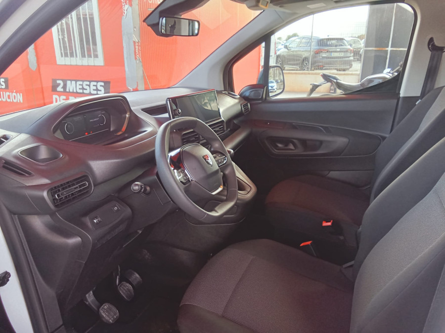 Imagen de Peugeot Rifter