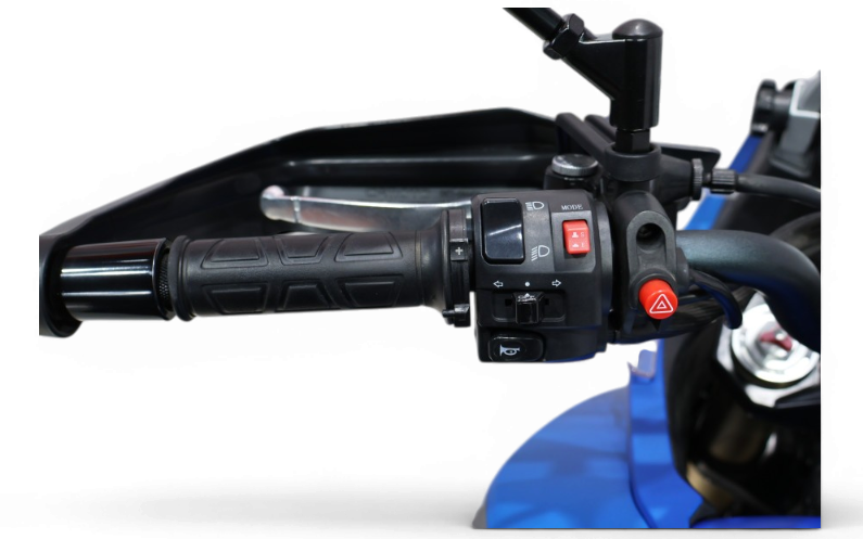 Imagen de CFMOTO 650MT A2