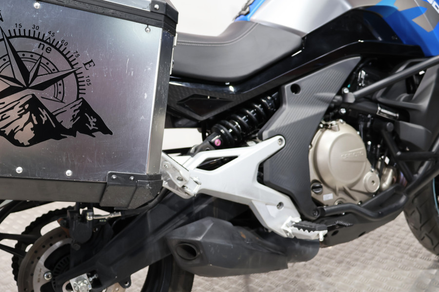 Imagen de CFMOTO 650MT A2