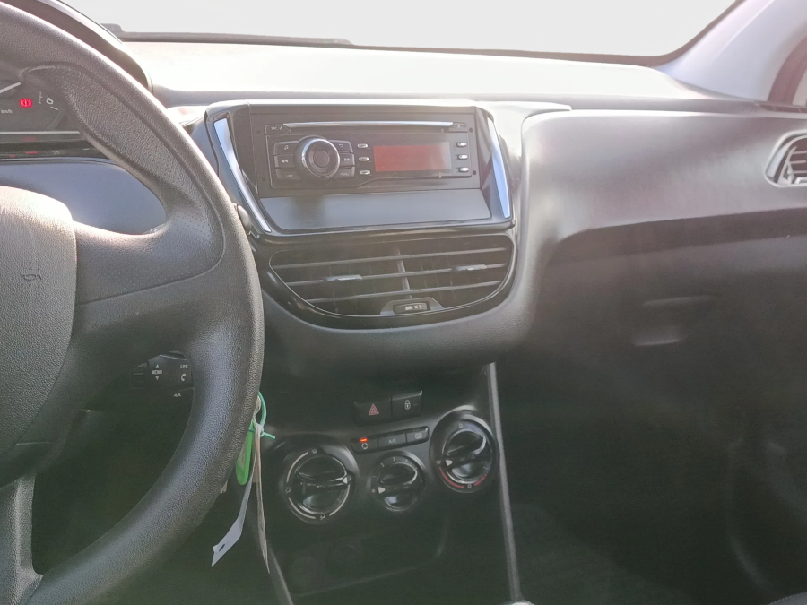 Imagen de Peugeot 208