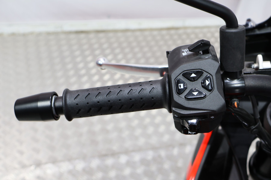 Imagen de Aprilia TUONO 660 FACTORY
