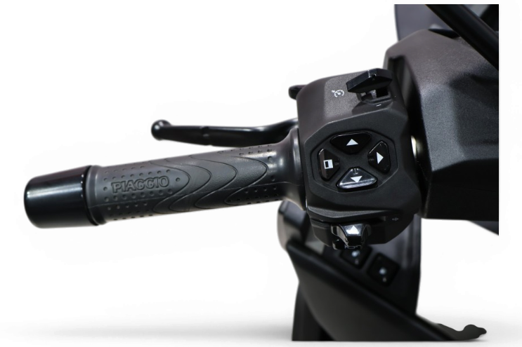 Imagen de Piaggio MP3 530 EXCLUSIVE