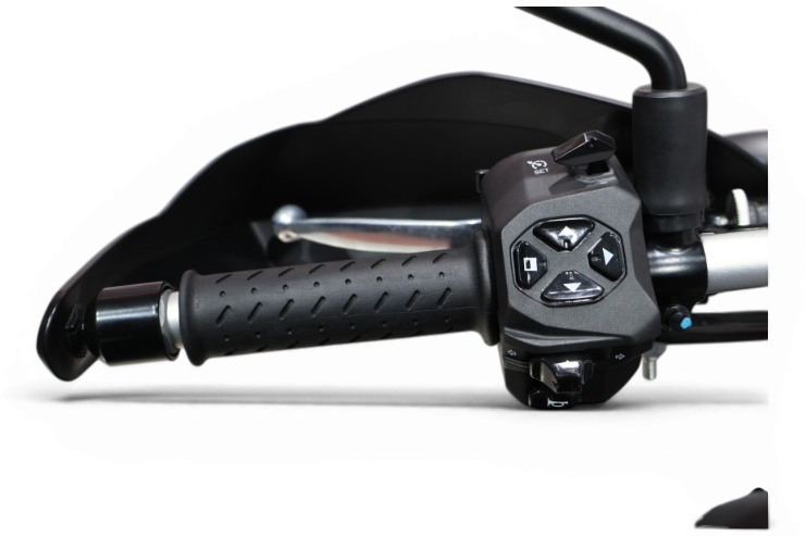 Imagen de Aprilia Tuareg 660