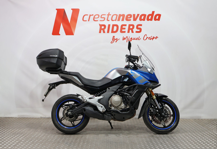 Imagen de CFMOTO 650 MT