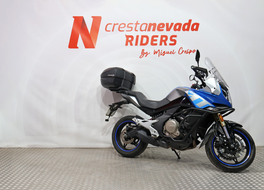 Imagen de CFMOTO 650 MT