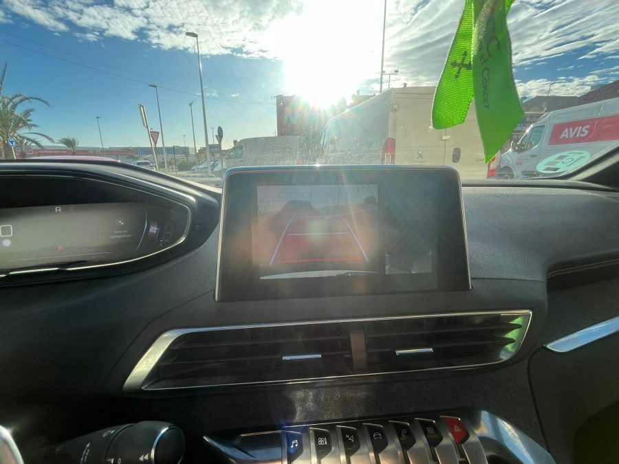 Imagen de Peugeot 5008