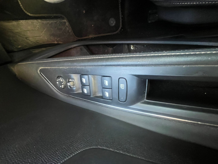 Imagen de Peugeot 5008