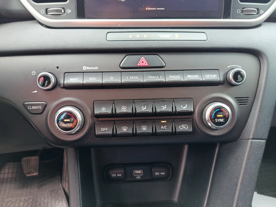 Imagen 12 de Kia Sportage Híbrido 136 CV por 19.990 €