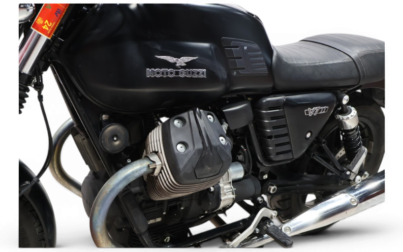 Imagen de Moto Guzzi V7 STONE A2