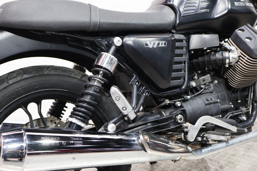Imagen de Moto Guzzi V7 STONE A2