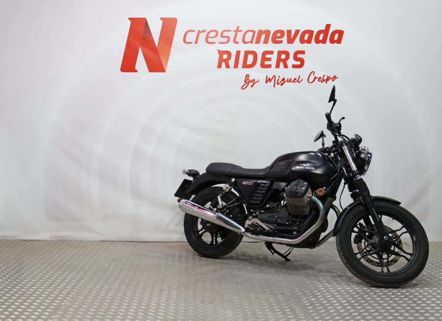 Imagen de Moto Guzzi V7 STONE A2