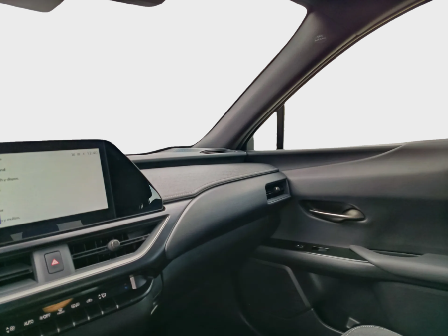 Imagen de Lexus UX