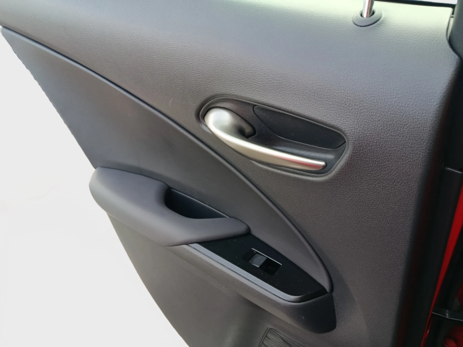 Imagen de Lexus UX