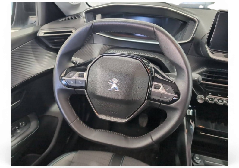 Imagen de Peugeot 208