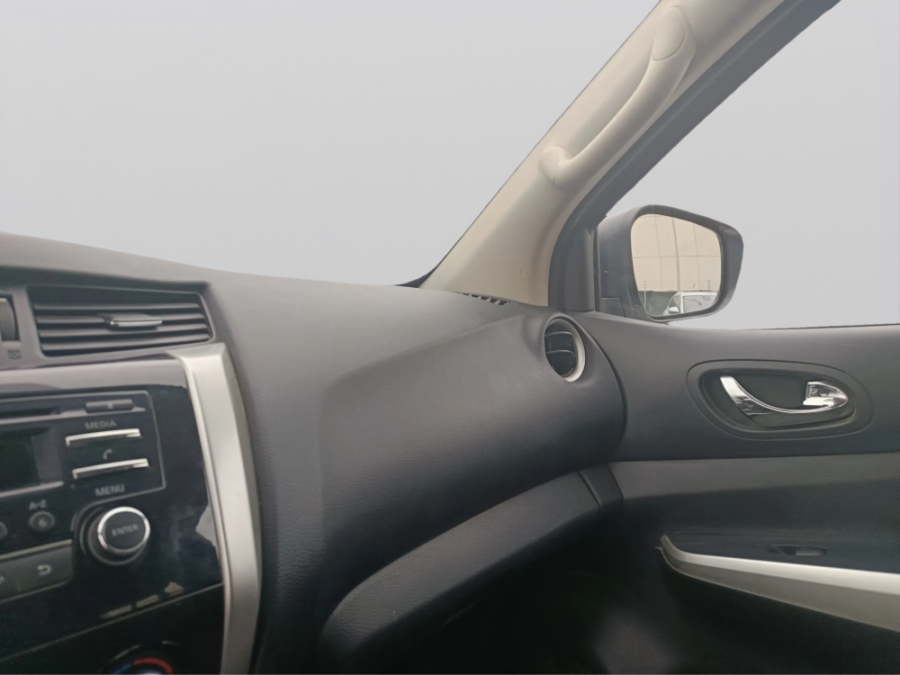 Imagen de NISSAN Navara