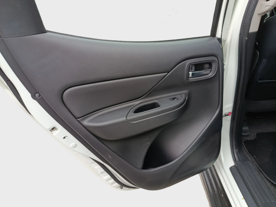 Imagen de Mitsubishi L200