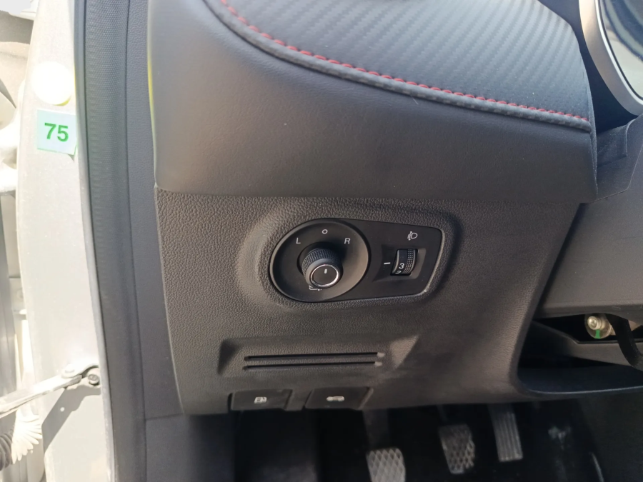 Imagen de Mg ZS