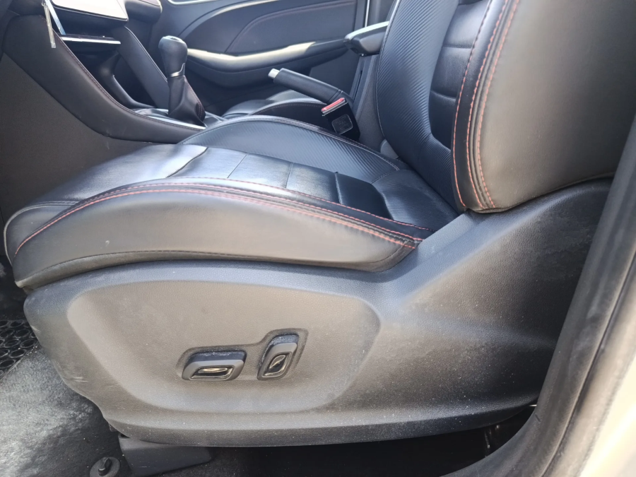 Imagen de Mg ZS