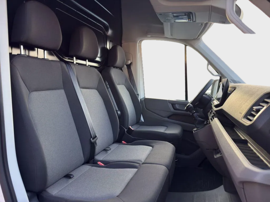 Imagen 9 de Volkswagen Crafter Diesel 140 CV por 36.822 €