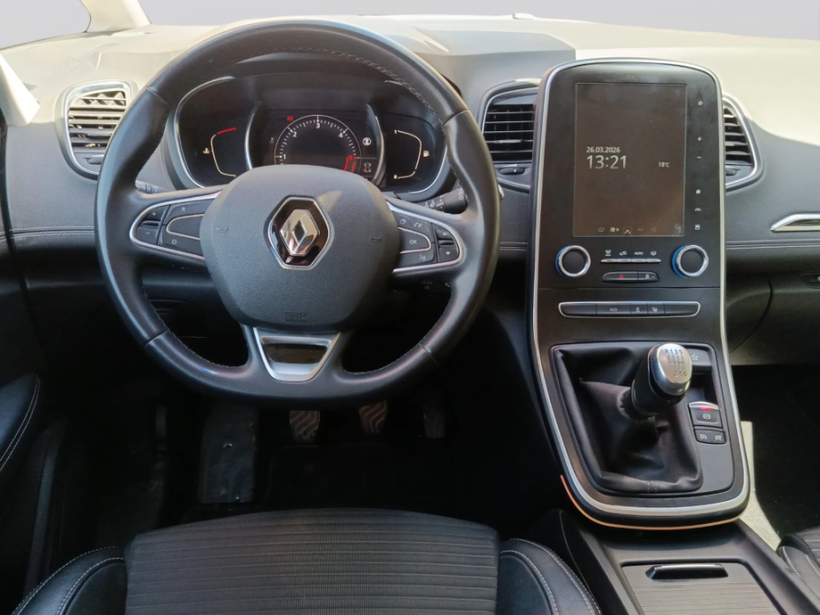 Imagen 10 de Renault Scénic Diesel 150 CV por 17.490 €