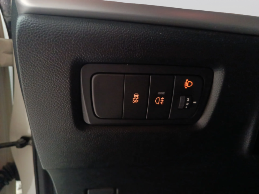 Imagen 13 de SsangYong Korando Diesel 175 CV por 12.990 €