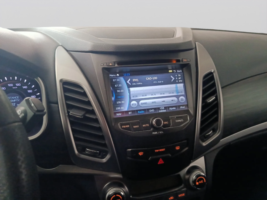 Imagen 16 de SsangYong Korando Diesel 175 CV por 12.990 €