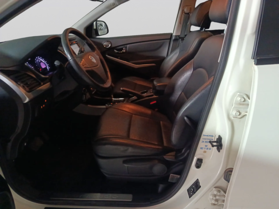 Imagen 23 de SsangYong Korando Diesel 175 CV por 12.990 €