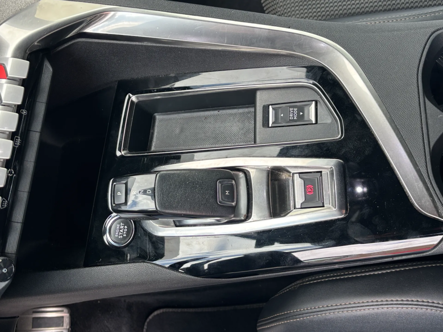 Imagen de Peugeot 5008