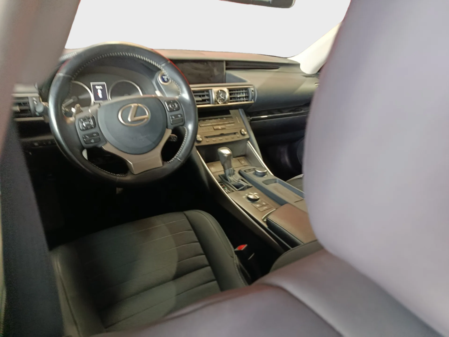 Imagen de Lexus IS