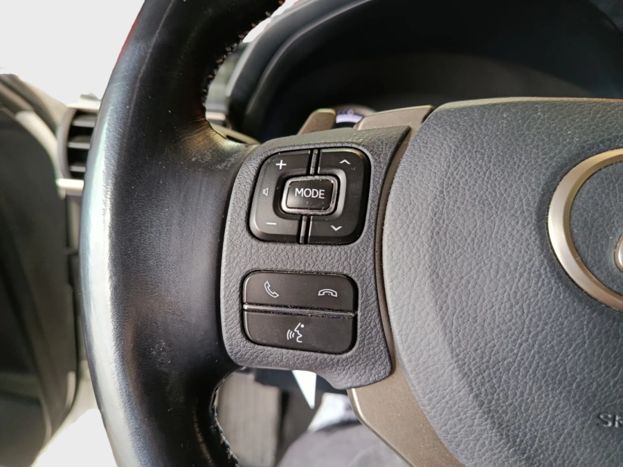 Imagen de Lexus IS