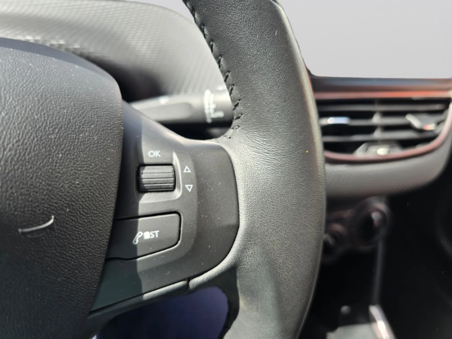 Imagen de Peugeot 2008